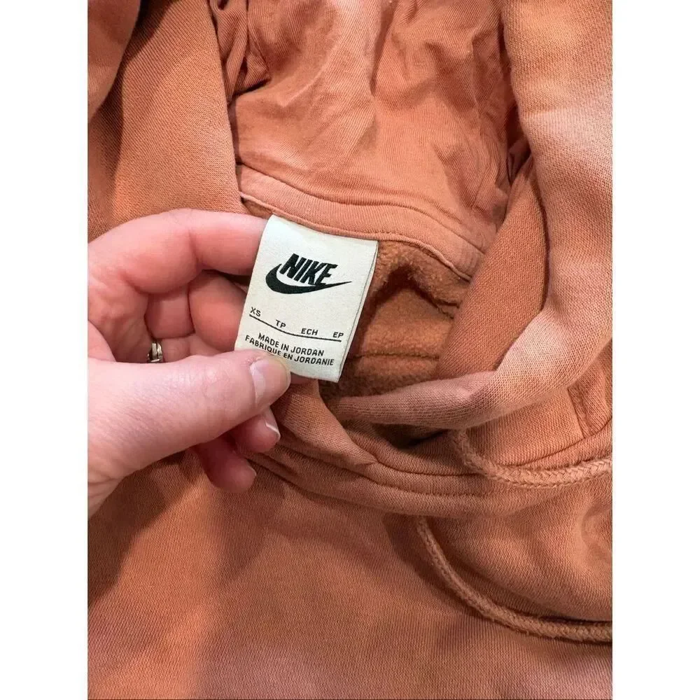 Nike Womens Hoodie Sweatshirt Front Pocket Logo Print Pullover Orange Size XS